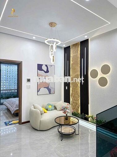 Nhà đẹp mới hoàn thiện gần cầu Nguyễn Tri Phương - vào ở liền !!!!!!!!