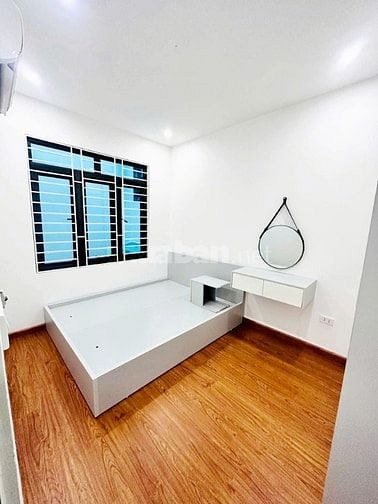 HOÀNG SÂM - CẦU GIẤY - HÀNG XÓM DOANH TRẠI QUÂN ĐỘI - DÂN TRÍ CAO 