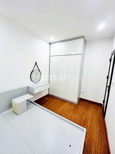 HOÀNG SÂM - CẦU GIẤY - HÀNG XÓM DOANH TRẠI QUÂN ĐỘI - DÂN TRÍ CAO 