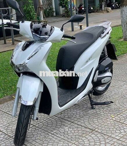 SH 2025 như mới có trả góp trao đổi