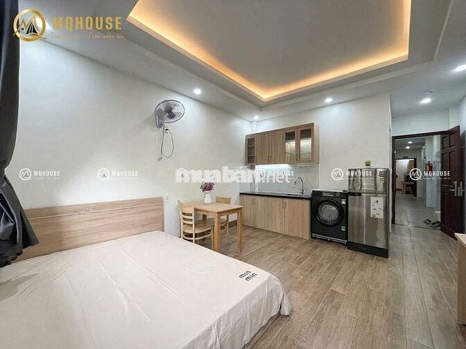 Căn hộ full nội thất cửa sổ trời lớn thoáng mát Hoàng Diệu Quận 4