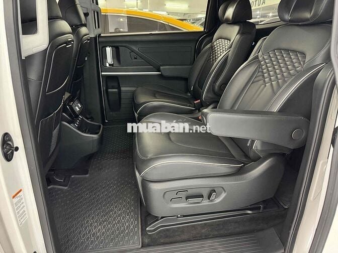 Hyundai Custin 2024 Cao Cấp 2.0T - 618888 km