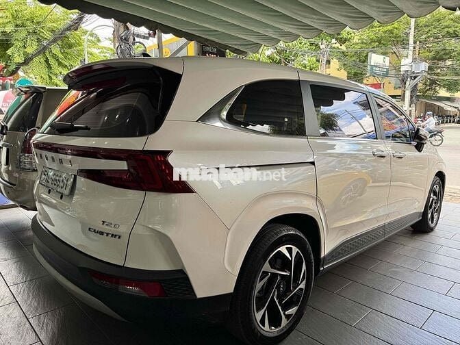 Hyundai Custin 2024 Cao Cấp 2.0T - 618888 km