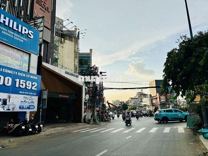 🏢 NGANG 8M GÓC SHOWROOM GẦN TÒA NHÀ VIETTEL Q3   🏢