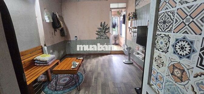 Cho thuê căn hộ Tập thể trung tâm Quận Hai Bà Trưng, Hà Nội
