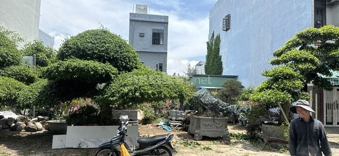 225m2/31 tỷ đường Trần Quốc Hoàn,Thông ra Bãi Tắm Sơn Thủy