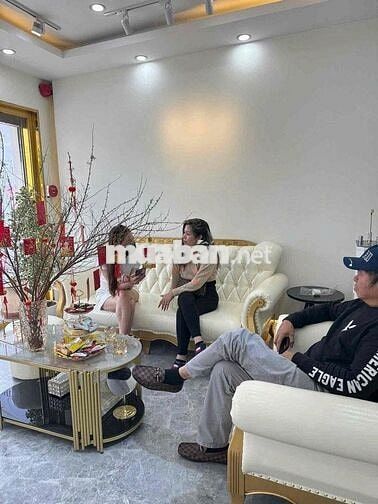 🏢 NGANG 8M GÓC SHOWROOM GẦN TÒA NHÀ VIETTEL Q3   🏢