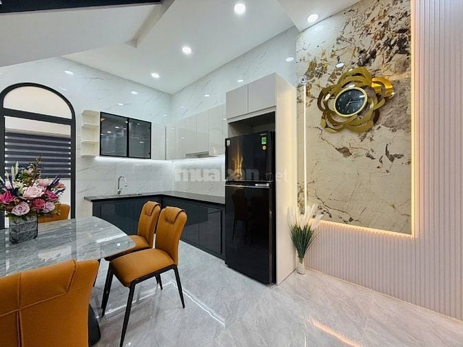 CHÍNH CHỦ BÁN NHÀ GIÁ RẺ GÒ VẤP 4X14 ĐÚC 1 LẦU HẺM XH 4CHỖ NHÀ MỚI ĐẸP