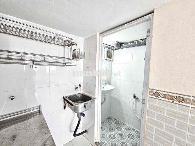 PHÒNG TRỌ CÓ GÁC VÀ KHÔNG GÁC NVS RIÊNG NGAY HUFLIT BA GIA VHU UEH BKU