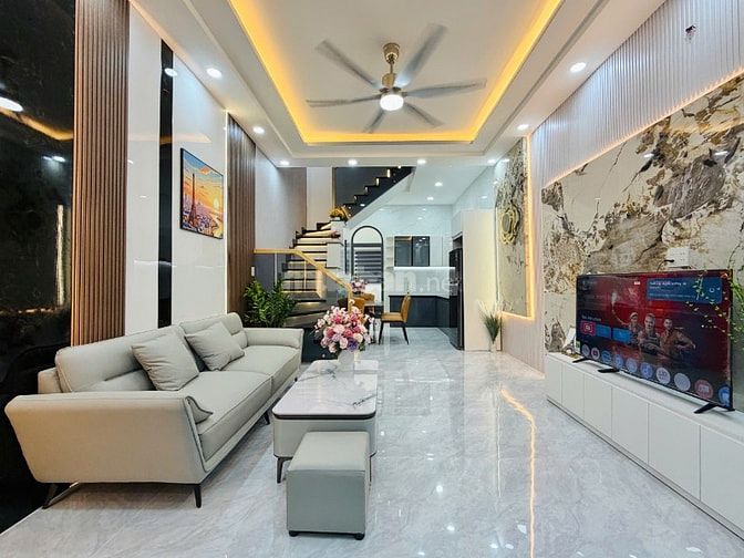CHÍNH CHỦ BÁN NHÀ GIÁ RẺ GÒ VẤP 4X14 ĐÚC 1 LẦU HẺM XH 4CHỖ NHÀ MỚI ĐẸP