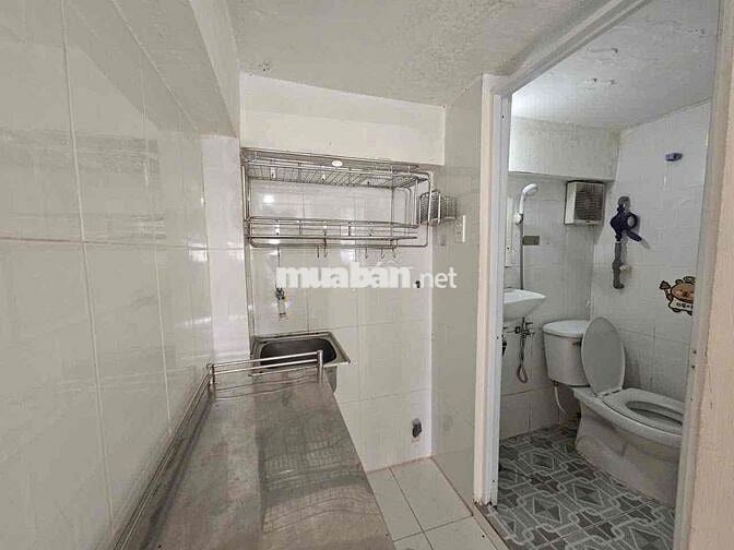 PHÒNG TRỌ CÓ GÁC VÀ KHÔNG GÁC NVS RIÊNG NGAY HUFLIT BA GIA VHU UEH BKU