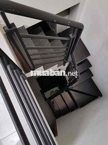 Quận 1, cho thuê 15tr, chưa tới 4tỷ