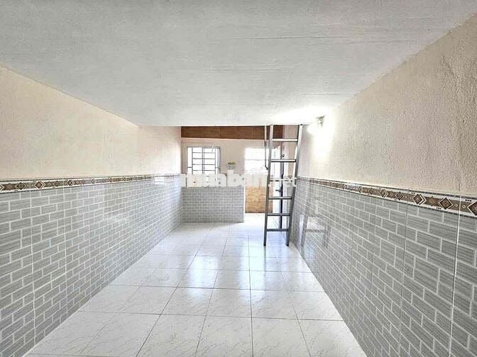 PHÒNG TRỌ CÓ GÁC VÀ KHÔNG GÁC NVS RIÊNG NGAY HUFLIT BA GIA VHU UEH BKU