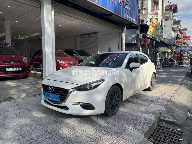 Mazda 3 2019 1.5L Sport Luxury - 87000 km