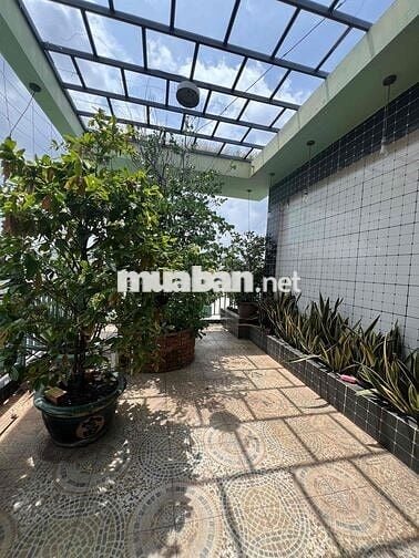 Cho Thuê Nhà DT 200m2 1Trệt 2Lầu 4Pn 4Wc Sân Xe Máy Ngay Ngã Tư Ga