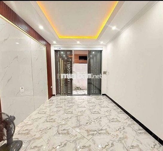 Bán nhà ngõ 10 Láng hạ Thành công Ba đình