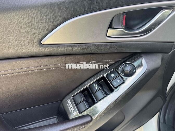 Mazda 3 2019 1.5L Sport Luxury - 87000 km