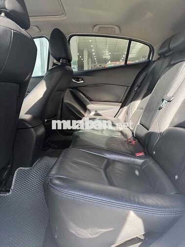 Mazda 3 2019 1.5L Sport Luxury - 87000 km