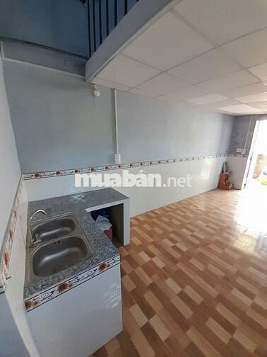 Cho thuê nhà cấp 4 gần Công Viên 7 Kỳ Quan, Đức Hòa, Long An