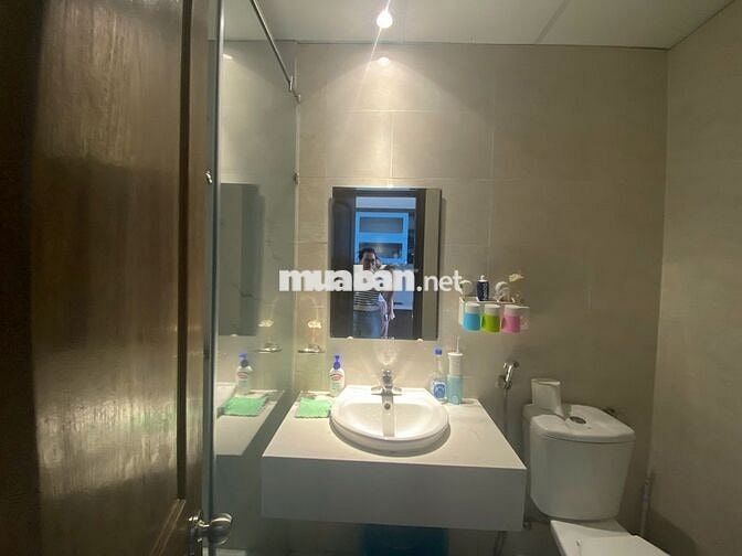 Căn hộ 2 phòng ngủ Nha Trang tại Mường Thanh Khánh Hòa có vách kính