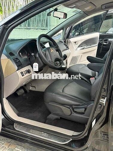Mitsubishi Grandis 2005 2.4 AT zin không lỗi