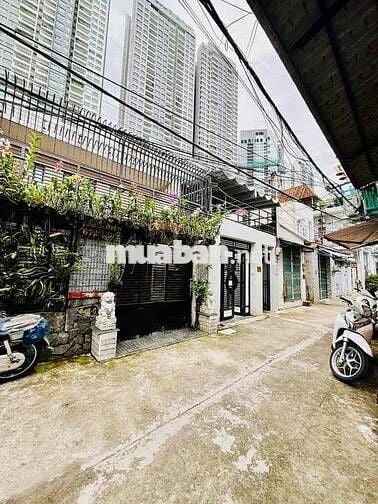 NHÀ PHỐ QUẬN 7, 76m2, HAI MẶT TIỀN HẺM 5m, LIỀN KỀ PHÚ MỸ HƯNG