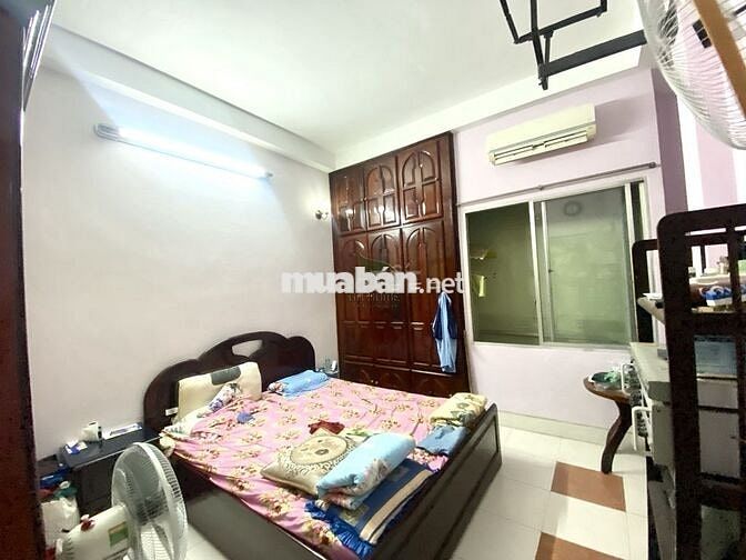 CHO THUÊ NHÀ 3 PHÒNG NGỦ CÓ NỘI THẤT HẺM TTTP GIÁ 7 TRIỆU/THÁNG