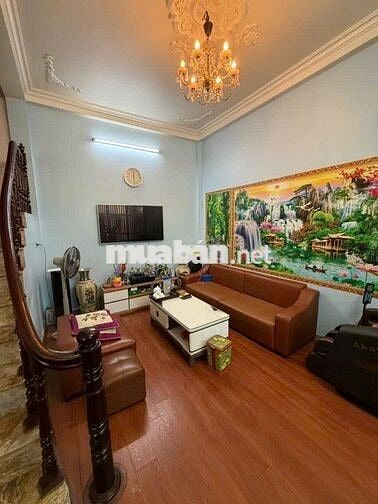 Nhà Đào Tấn-Ba Đình, ô tô đỗ cổng,sổ đỏ chính chủ.