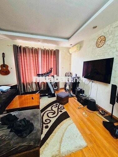 Nhà Dân Xây Mới phố Tôn Đức Thắng 35m, 6 Tầng căn góc gần phố