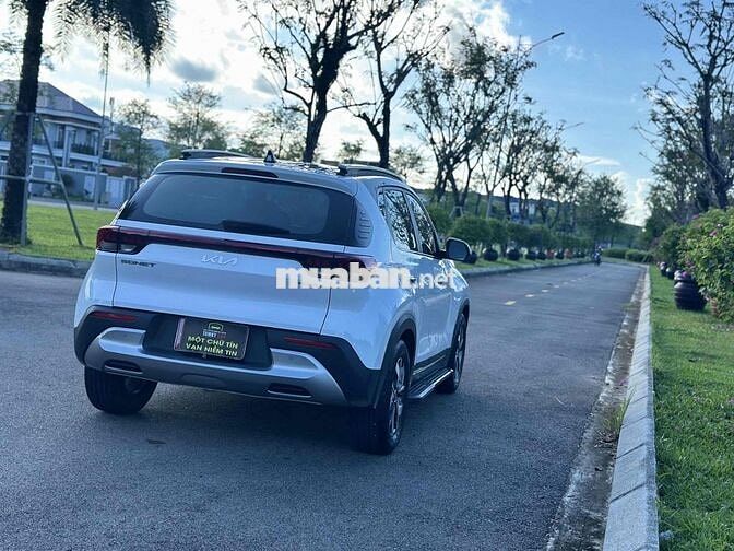 Kia Sonet 2022 Premium 1.5 AT - 22000 km