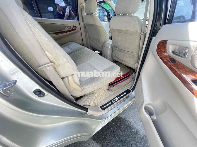 Toyota Innova 2007 G - 120000 km