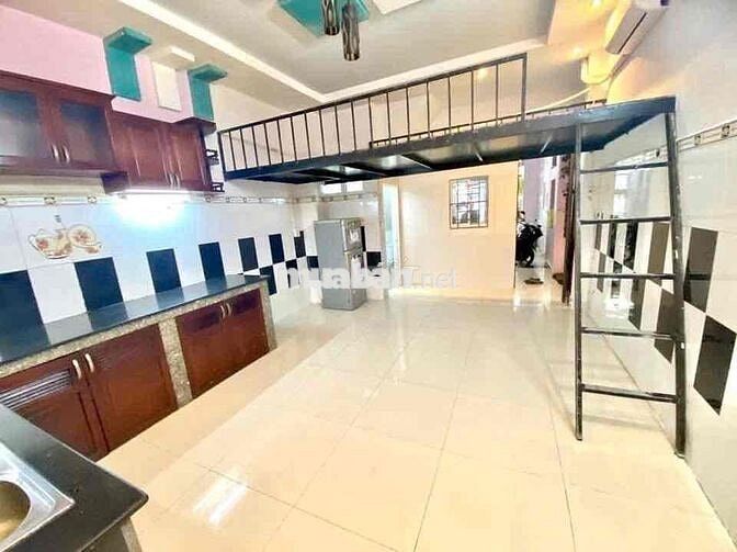 Phòng duplex 32m2 cực kì rộng rãi