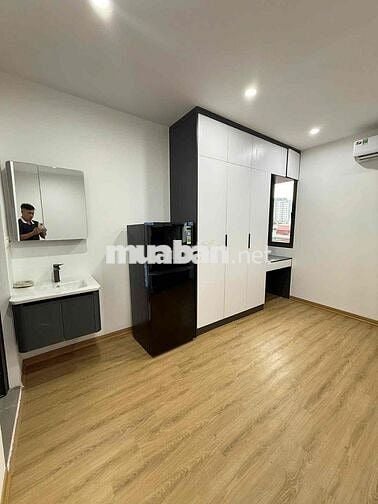 CCMN phố Đê La Thành, cạnh ĐH Văn Hoá, TT Đống Đa, 58m, 6T, TM, 10p.