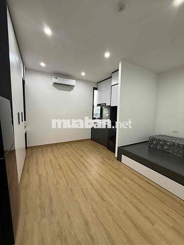 CCMN phố Đê La Thành, cạnh ĐH Văn Hoá, TT Đống Đa, 58m, 6T, TM, 10p.