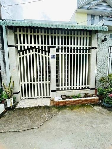 bán gấp căn nhà cấp 4 ở Tân Chánh Hiệp quận 12, DT 56m2, gái 1 tỷ 020.