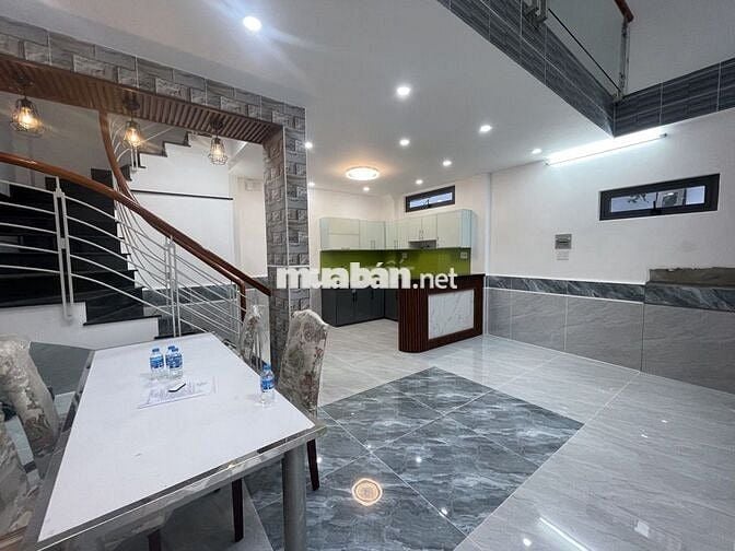 ĐẸP LUNG LINH-THIẾT KẾ HIỆN ĐẠI 5TẦNG SỐ A4-KHU VIP Q.3 GIÁ CHỈ 8.7 Tỷ