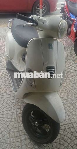 Vespa LX 2016 màu Trắng