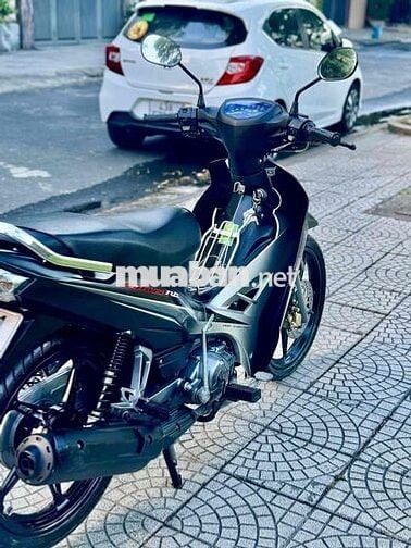 Sirius đúc đĩa RC 2022 biển số 43. như xe mới