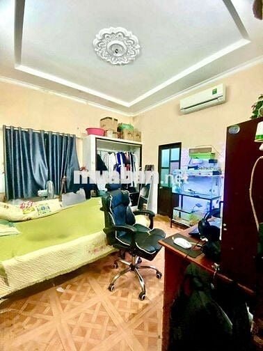 BÁN NHÀ 2 T - 4 X 25M SHR 4PN  HIỆP THÀNH Q12  CHỈ 4,25 TỶ HẺM XE HƠI