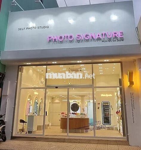 Vỉa hè đậu được máy bay - Nguyễn Thái Học Q1 nhà suốt chỉ 7x !!!!