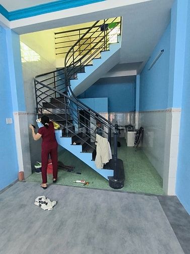 Cho thuê nhà mặt tiền Hòa Bình, P.Hiệp Tân, Q.TP giá 19tr