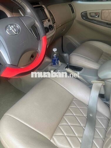 Toyota Innova 2013 2.0G - 110000 km