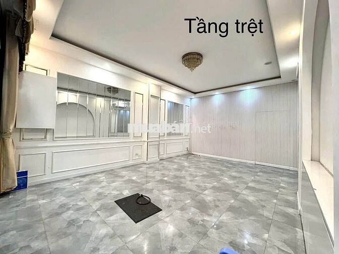 Cho thuê nhà 1 trệt 4 lầu mặt tiền trần văn hoài gần vincom xuân khánh