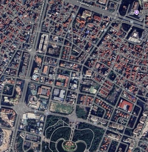 Bán nhà đất ngã tư Trương Công Giai giao Trần Thái Tông, Khúc Thừa Dụ