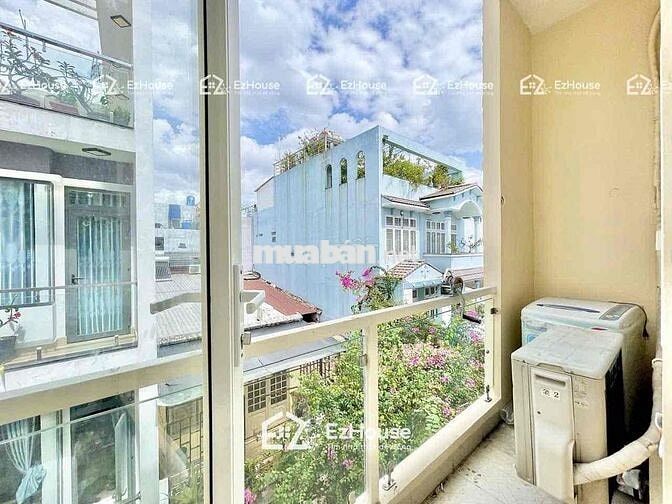 DUPLEX MỚI XÂY NGAY SÁT NGÃ TƯ 4 XÃ - PHÙ HỢP CHO SINH VIÊN