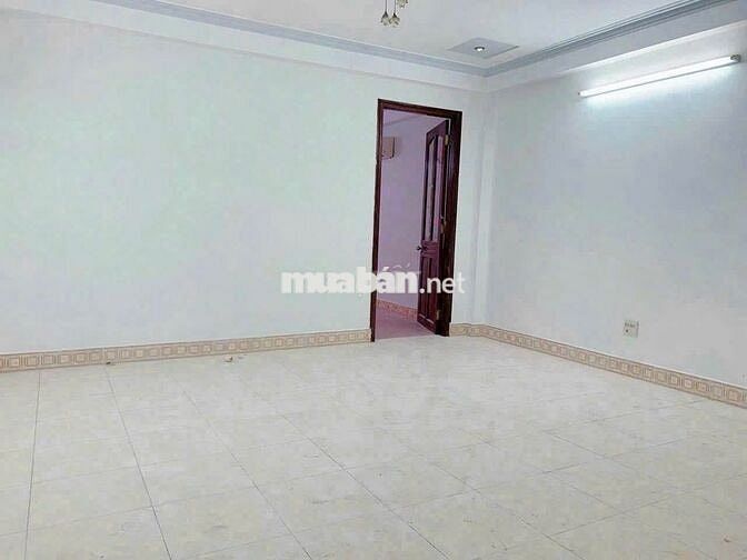 Cho thuê nhà trệt 2 lầu mặt tiền đường nguyễn hiền gần bách hóa xanh