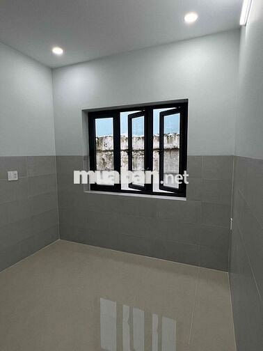 Phòng Cho Thuê Quận Tân Bình (nhà mặt tiền, mới 100%)