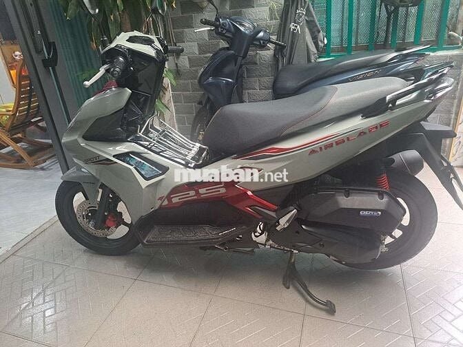 Bán Air Blade Bản Thể Thao 2025 xe Lướt mới 99%