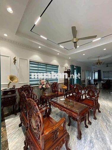 BIỆT THỰ SETURIA VƯỜN LÀI DT 300M2, TRỆT, 2 LẦU, 5PN, FULL NỘI THẤT