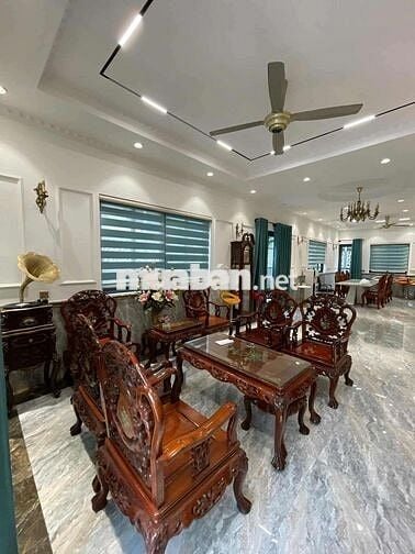 BIỆT THỰ SETURIA VƯỜN LÀI DT 300M2, TRỆT, 2 LẦU, 5PN, FULL NỘI THẤT